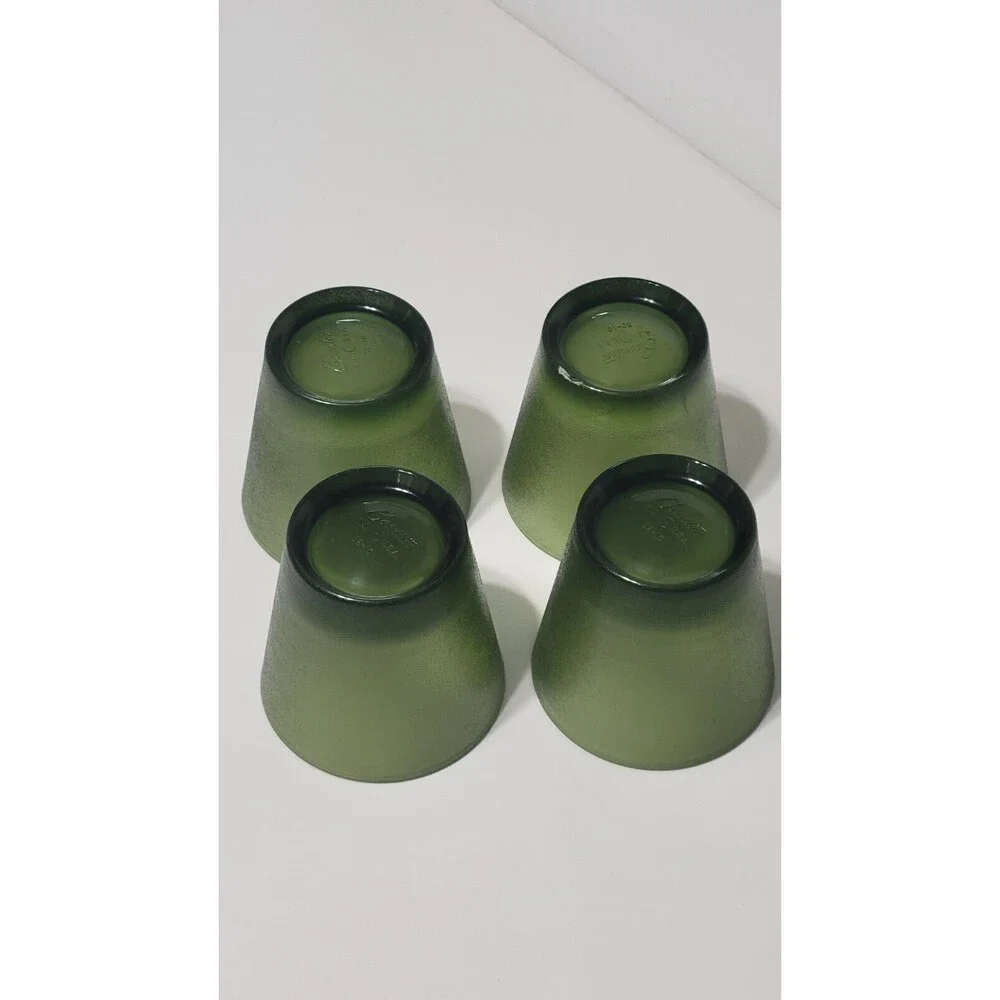 Vintage Boonton Green Plastic Restaurant Cocktail Cup Small USA 32-10 Set of 4